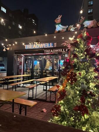 Best Sports Bars in New York - Treadwell Downtown: 301 South LLC