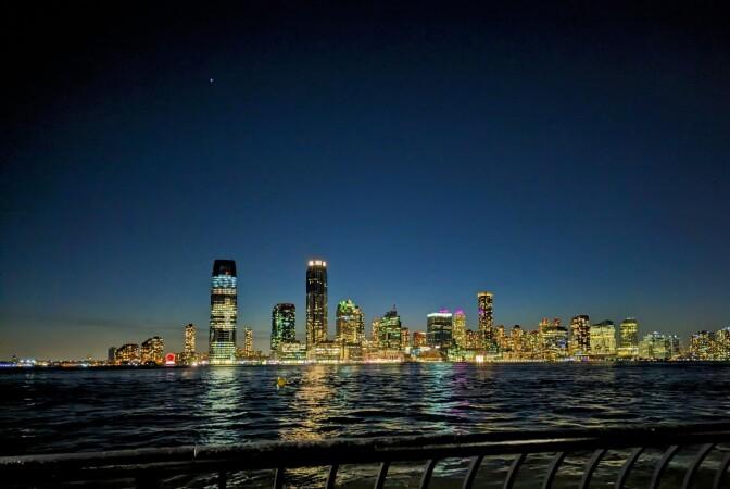 Best Sports Bars in New York - Treadwell Downtown: 301 South LLC