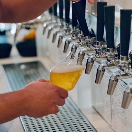 Best Sports Bars in Bellmore - Lunchbox Brewing Company