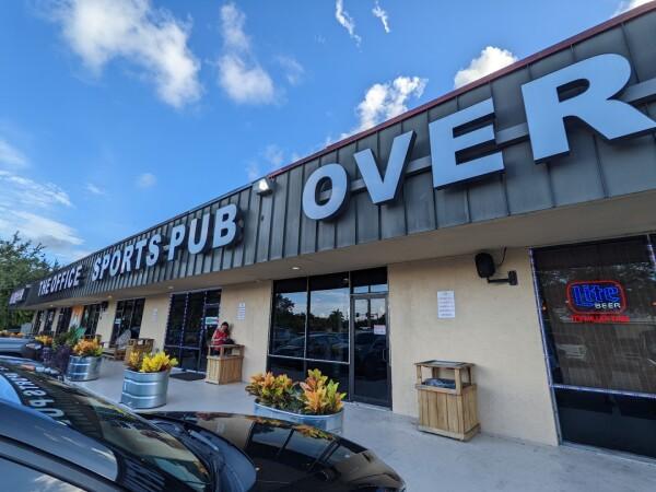 Best Sports Bars in Port St. Lucie - Just a Smidge llc