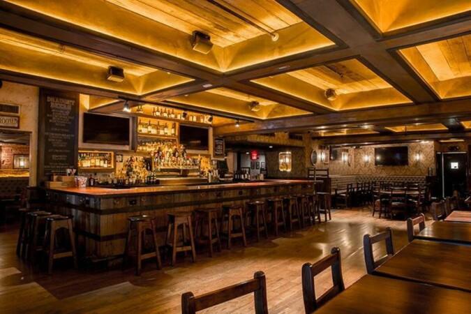 Best Sports Bars in New York - Stout NYC - Grand Central