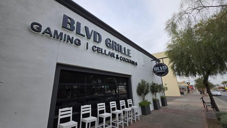 Best Sports Bars in Henderson - BLVD Grille