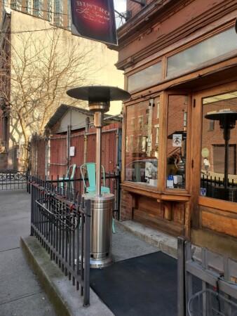 Best Sports Bars in Jersey City - The Bistro