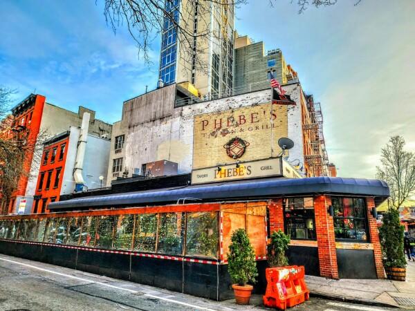 Best Sports Bars in new york - Phebe's Tavern