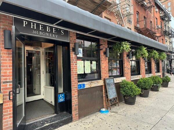 Best Sports Bars in new york - Phebe's Tavern