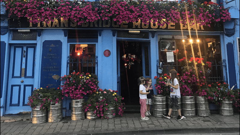 Best Sports Bars in Kilkenny - TYNANS BRIDGE HOUSE BAR