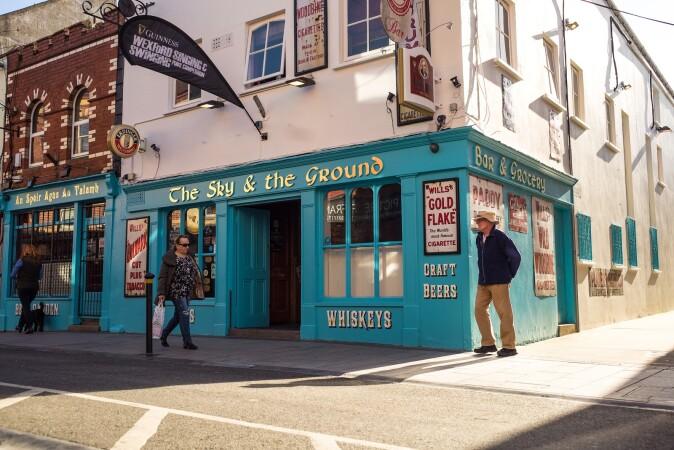 Best Sports Bars in Wexford - THE SKY AND THE GROUND