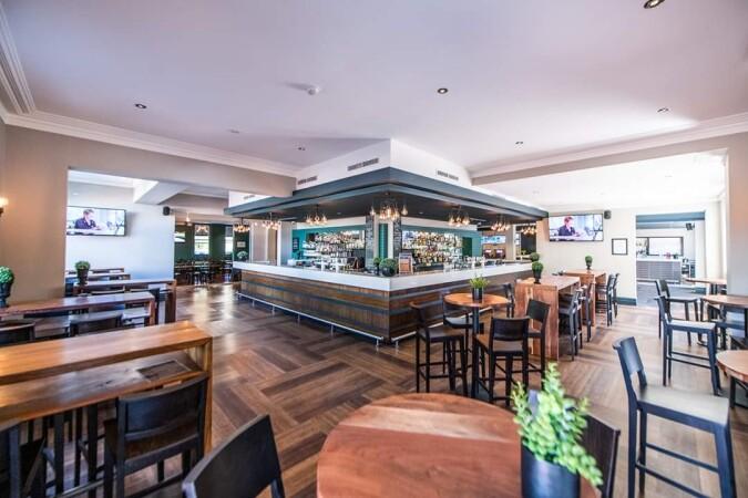 Best Sports Bars in Victoria Park - Broken Hill Hotel