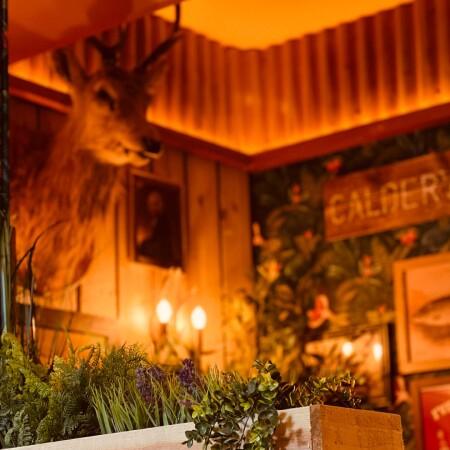 Best Sports Bars in Glasgow - The Salmon Leap