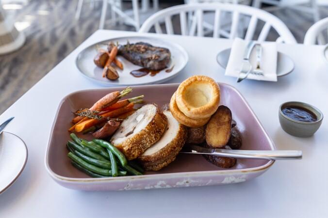 Best Sports Bars in Palm Beach - Tallebudgera Surf Club