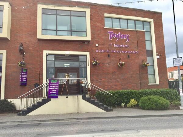 Best Sports Bars in Navan - Taylors of Johnstown