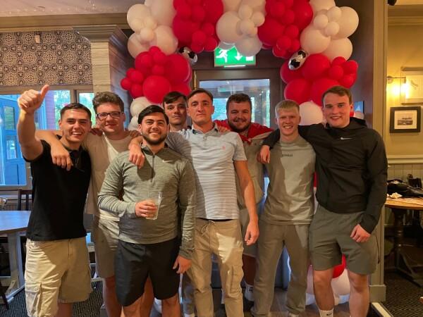 Best Sports Bars in Grays - Sandmartin