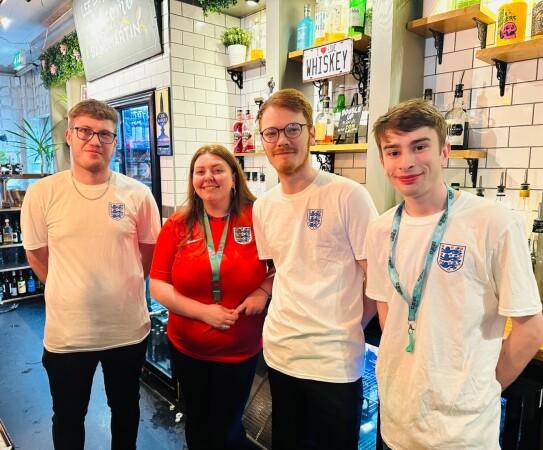 Best Sports Bars in Grays - Sandmartin