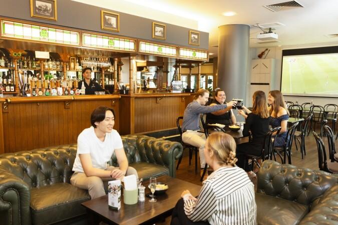 Best Sports Bars in Perth - Fenians Irish Pub