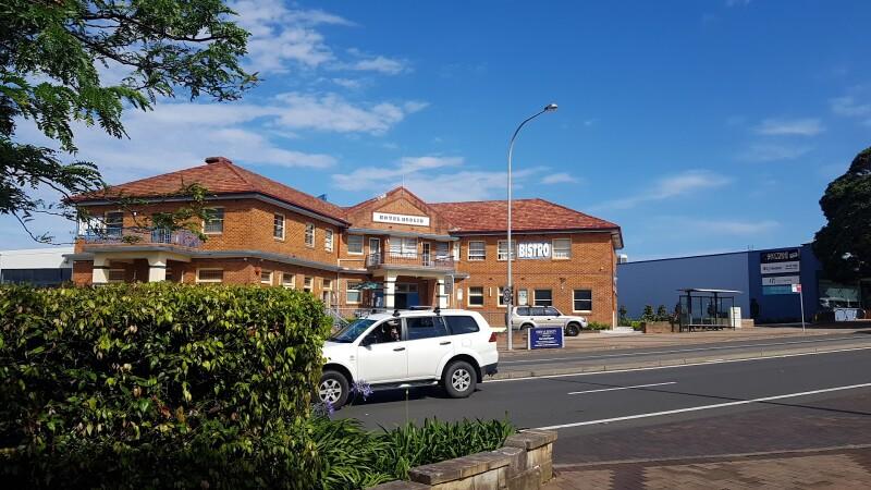 Best Sports Bars in Ulladulla - Marlin Hotel