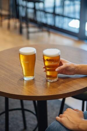 Best Sports Bars in Modbury North - Clovercrest Hotel