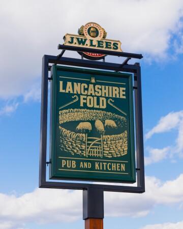 Best Sports Bars in Manchester - Lancashire Fold