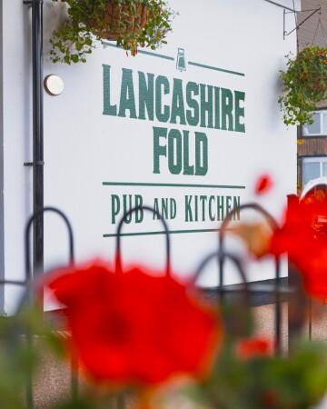 Best Sports Bars in Manchester - Lancashire Fold