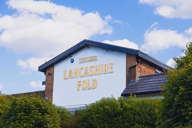 Best Sports Bars in Manchester - Lancashire Fold