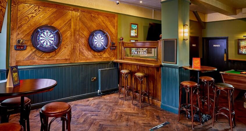 Best Sports Bars in Abergele - Castle