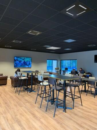 Les Meilleurs Bars à Maxéville - VidaPadel