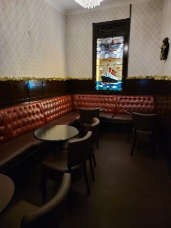 Best Sports Bars in Glasgow - The Steps Bar