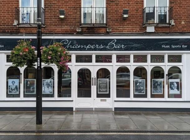 Best Sports Bars in Harrow - Champers