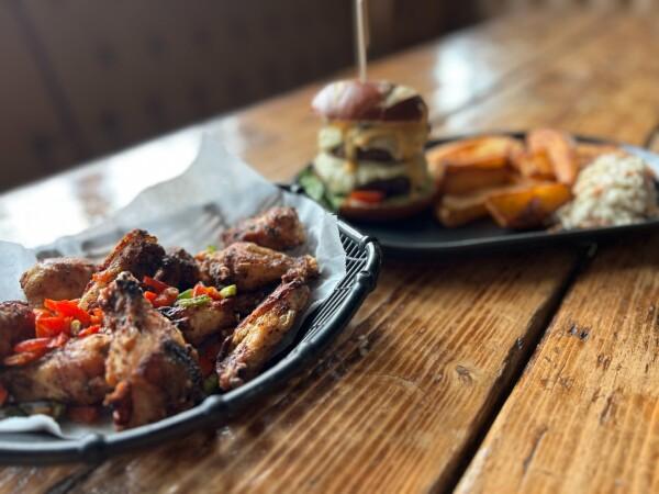 Best Sports Bars in Newcastle - The Masons Arms