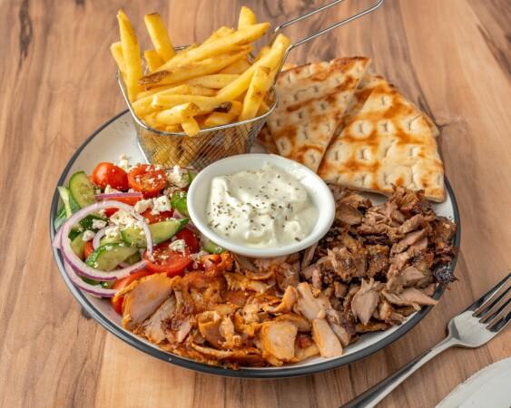 Best Sports Bars in Brunswick East - The Final Whistle Sports Bar & Grill