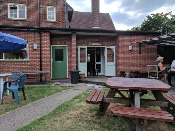 Beste Sportsbars in Chelmsford - Fox and Hounds