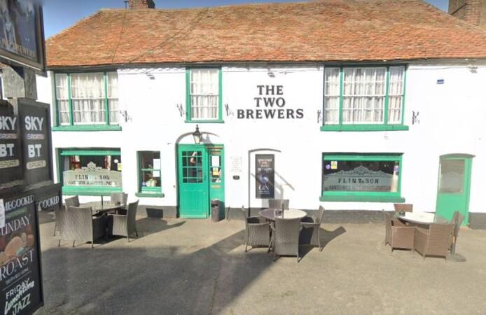 Best Sports Bars in Kent - Two Brewers