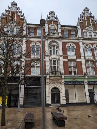 Best Sports Bars in Kingston upon Hull - Masters  Bar