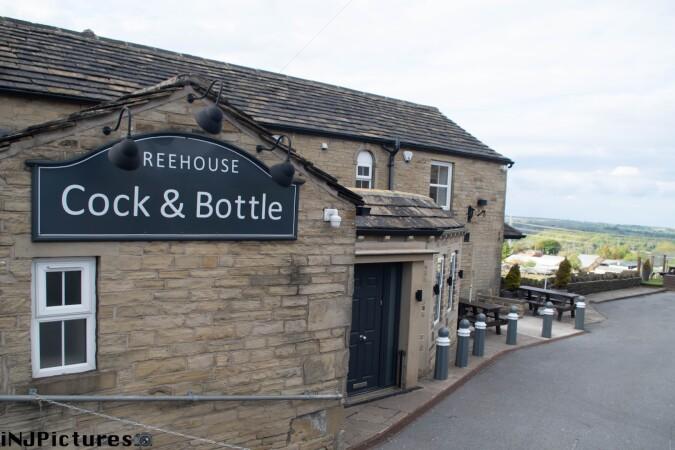 Best Sports Bars in Calderdale - Cock and Bottle