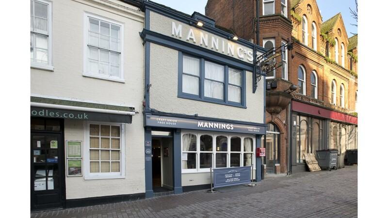 Best Sports Bars in Ipswich - Mannings
