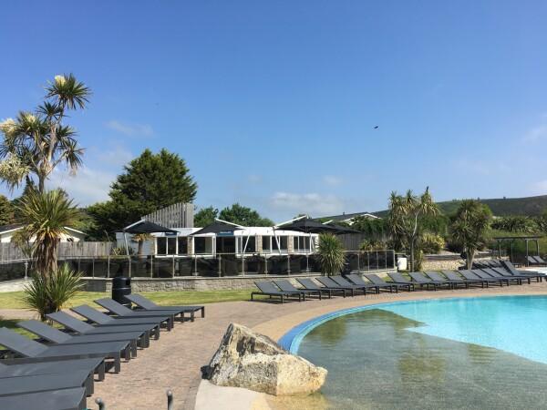 Best Sports Bars in Pwllheli - Warren Club