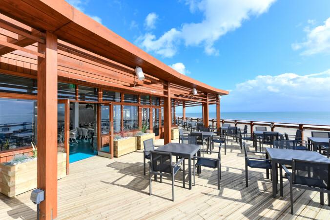 Best Sports Bars in Pwllheli - Warren Club