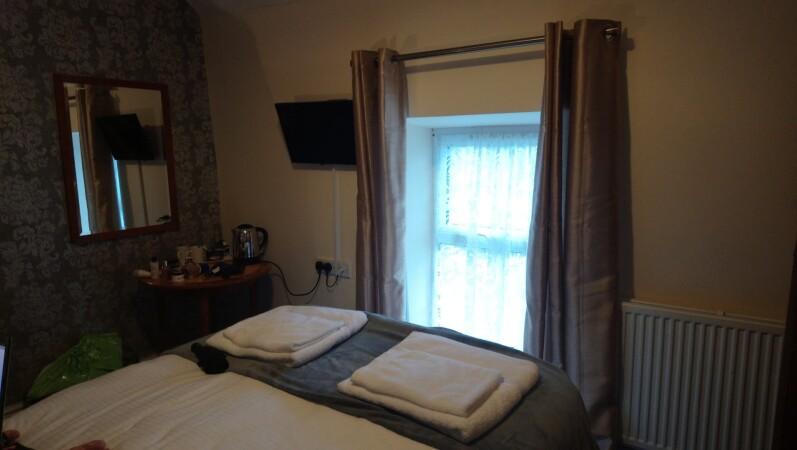 Best Sports Bars in Brynteg - California Hotel