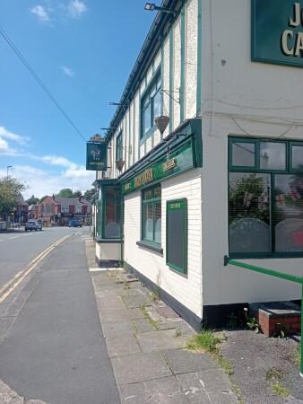 Best Sports Bars in Salford - Jolly Carter