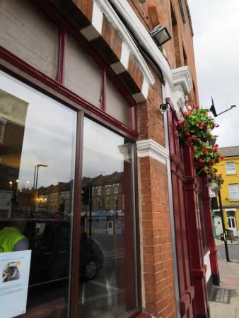 Best Sports Bars in London - The Kings Head