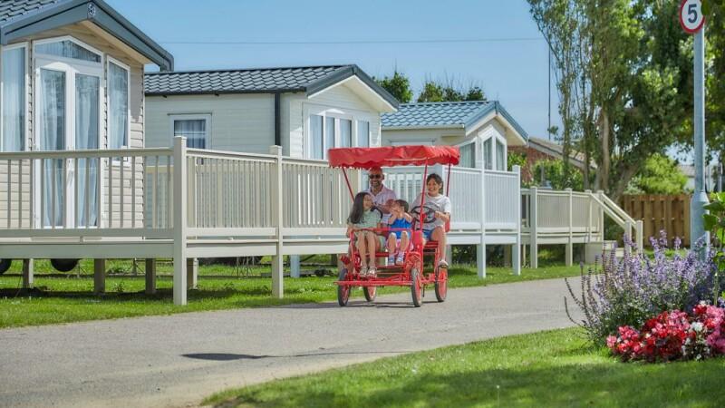 Beste Sportsbars in Norfolk - California Cliffs Holiday Park