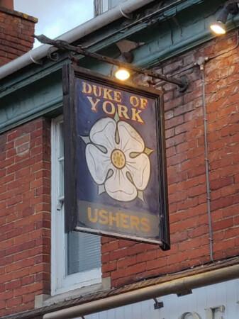 Best Sports Bars in Wiltshire - Duke of York