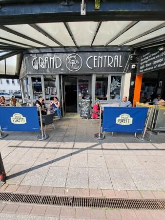 Best Sports Bars in Torbay - T & M Grand Central