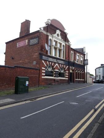 Best Sports Bars in Walsall - Spring Cottage