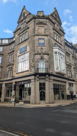 Best Sports Bars in Lancaster - Kings Arms Hotel