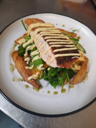 Best Sports Bars in Port Pirie West - Risdon Hotel