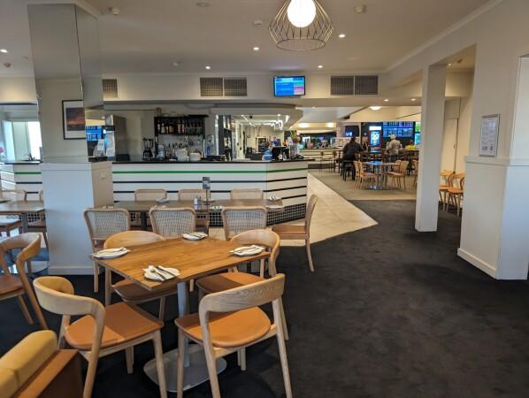 Best Sports Bars in Port Pirie West - Risdon Hotel
