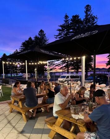 Best Sports Bars in Port Broughton - Port Broughton Hotel