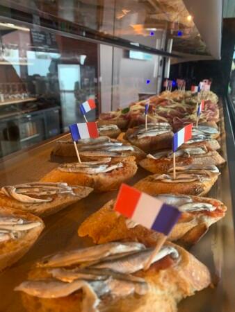 Best Sports Bars in Le creusot - Le Saint P