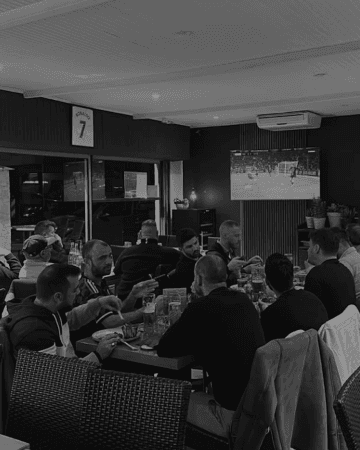 Best Sports Bars in Antibes - Le Bistrot Camos (ex wine up)