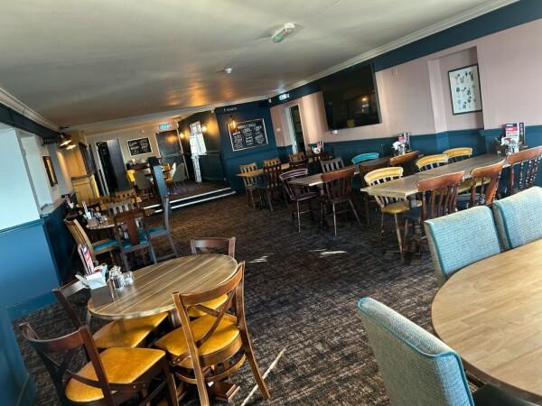 Best Sports Bars in Exmouth - Bath House